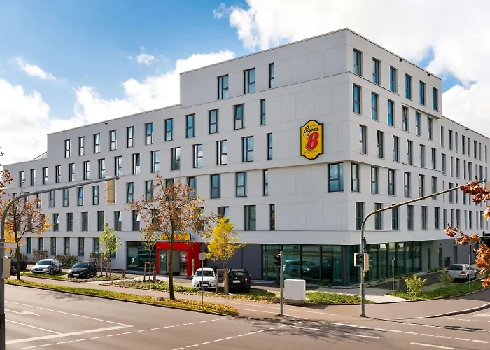 Super 8 By Wyndham Augsburg