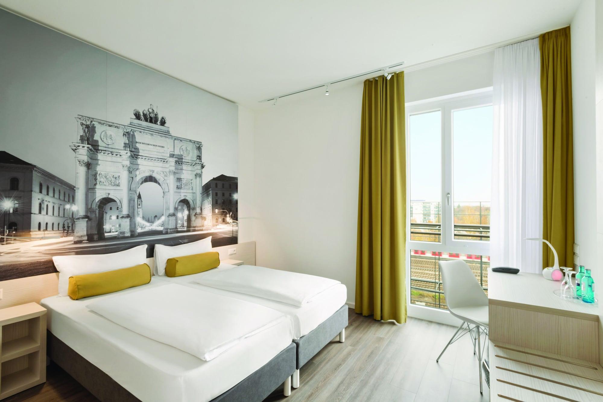 Super 8 By Wyndham Hotel